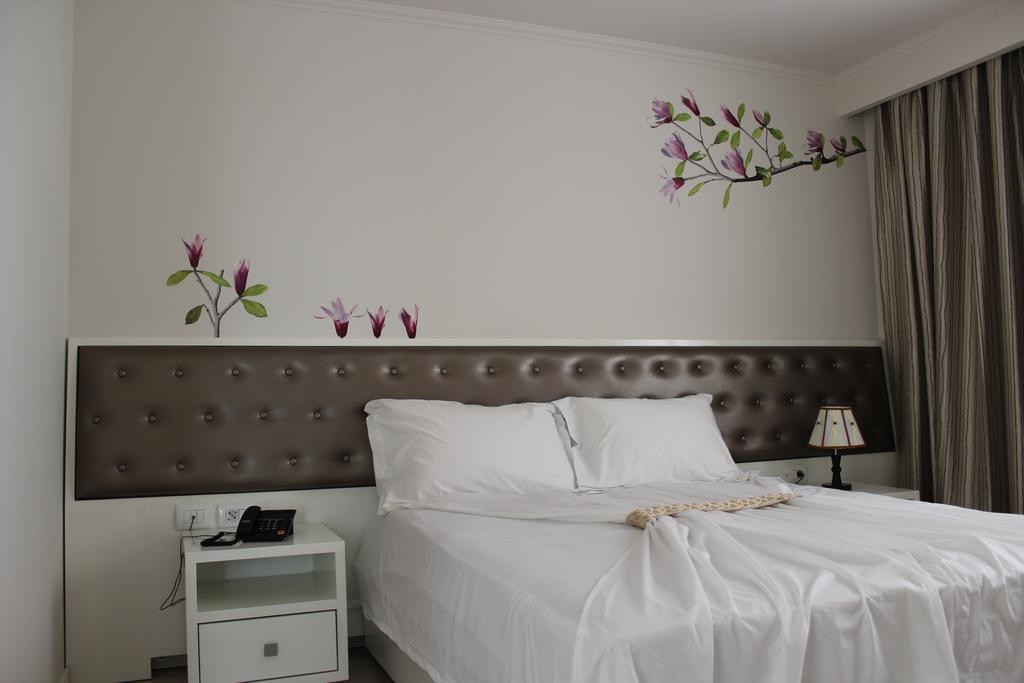 Select City Center Hotel 티라나 외부 사진