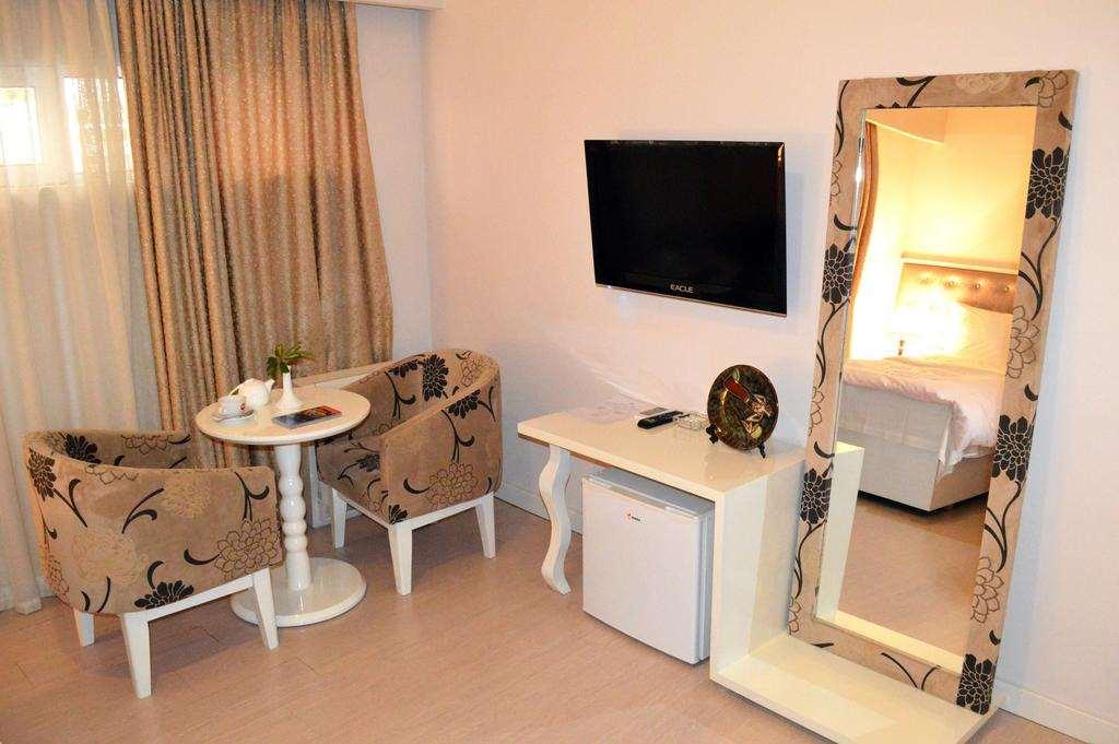 Select City Center Hotel 티라나 객실 사진